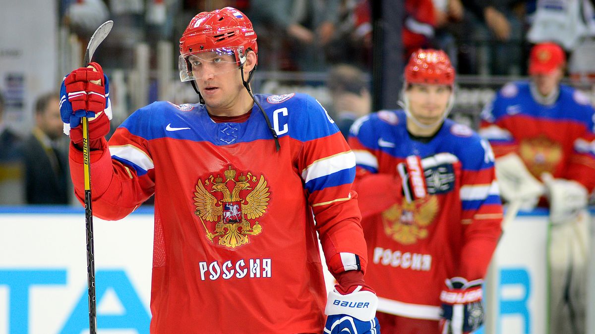 Putinův fanoušek Ovečkin vyrovnal „nepřekonatelný“ rekord Gretzkyho