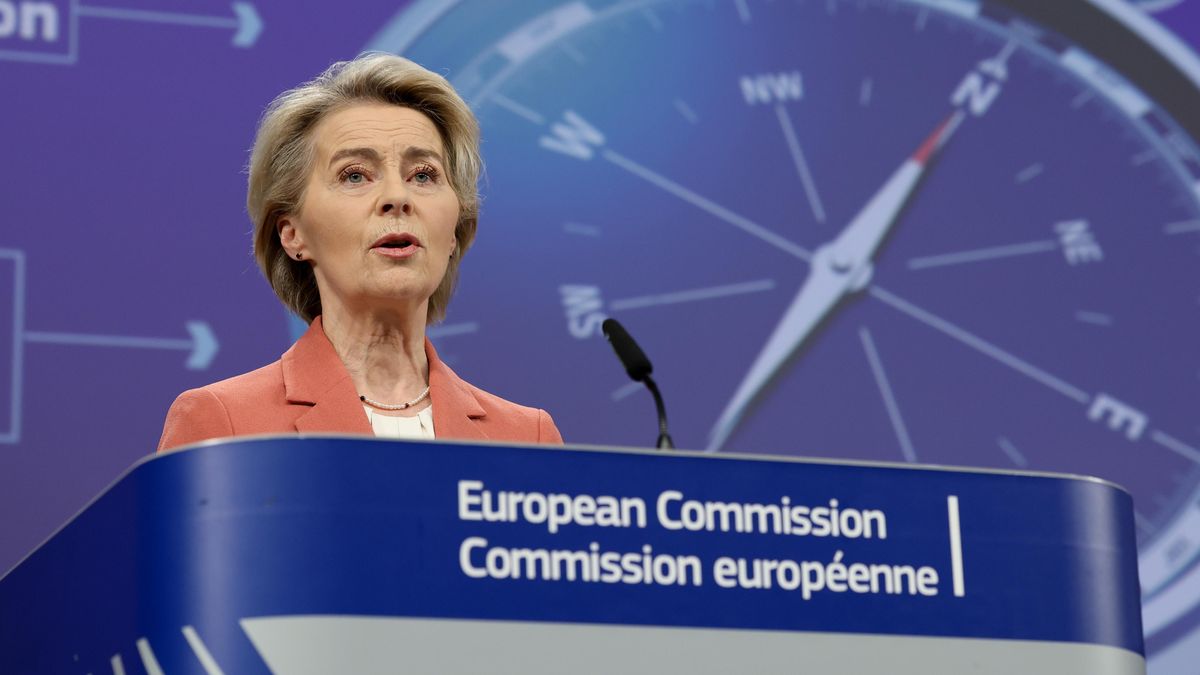 Rumunský europoslanec sehnal podpisy pro vyslovení nedůvěry von der Leyenové