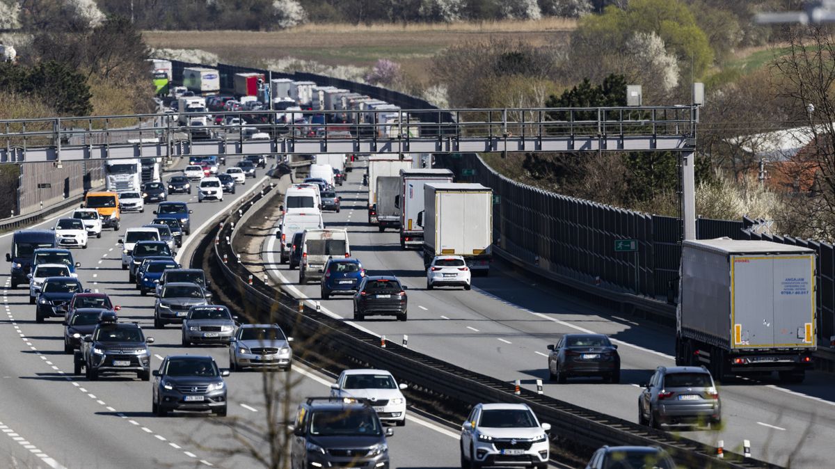 D1 nebo D35: Kdy se vyplatí severní trasa z Prahy do Ostravy. Otestovali jsme
