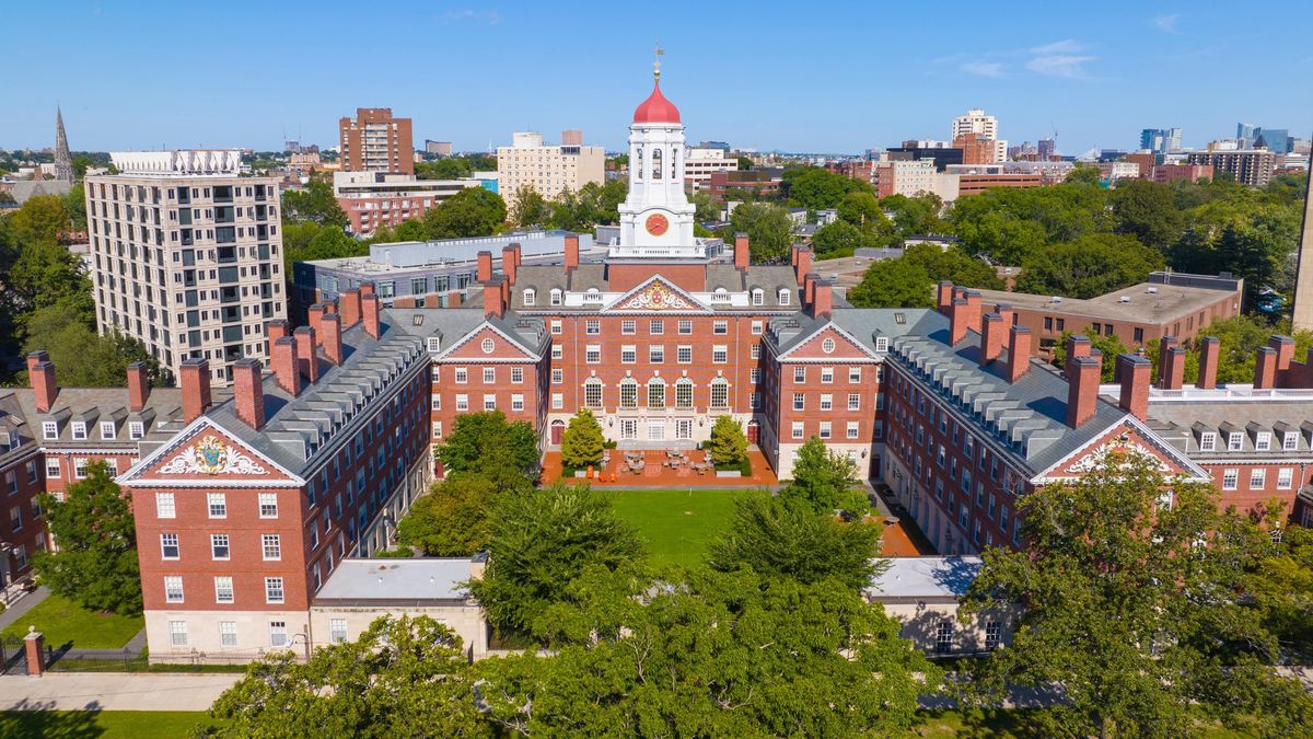 Zákaz studia cizinců na Harvardově univerzitě znepokojil čínské studenty