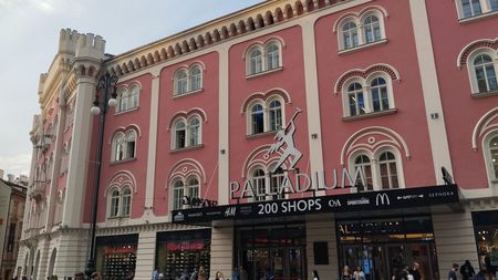 Nejdražší budova na trhu. O pražské Palladium se utkají tři čeští zájemci