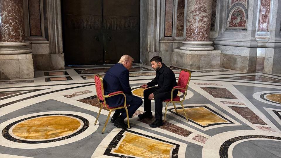 Zelenskyj o vatikánském setkání s Trumpem: Bez poradců to bylo produktivnější