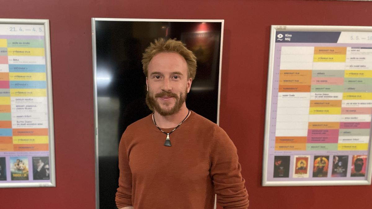 Milion chvilek chce zasáhnout do voleb. Jak chce zastavit extremisty?