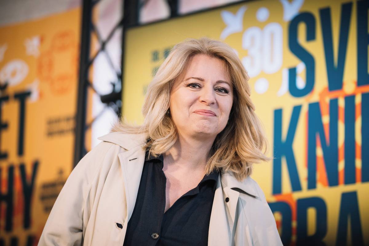 „Vzhledem k tomu, jaké postoje jsem zastávala celých těch pět let ve funkci, a zejména po vypuknutí ruské agrese na Ukrajině, bych bezpochyby do Moskvy nejela,“ pronesla Zuzana Čaputová na prvním dnu pražského veletrhu Svět knihy.