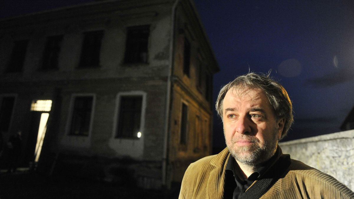 Jana bude brzy sbírat lipový květ. Oceněnou poezii přečtou Boková a Matásek