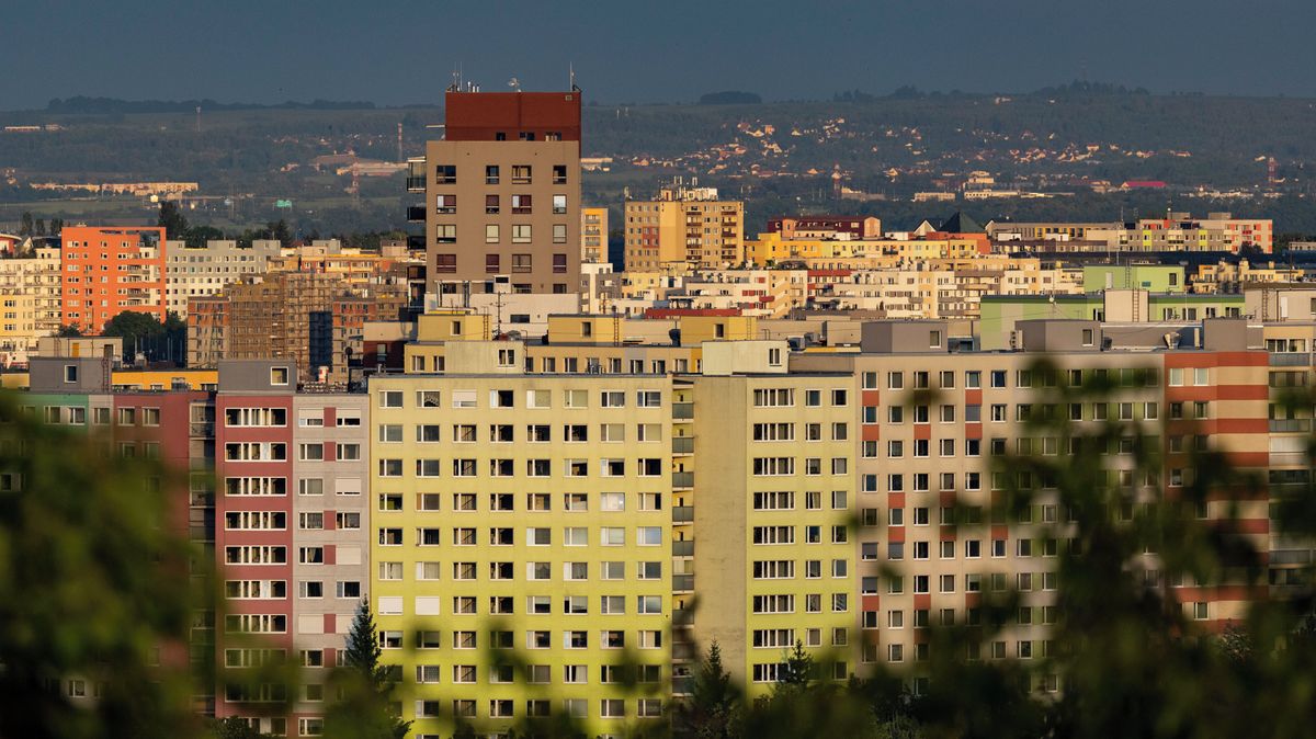 Dva různé světy. Tak se při prodeji liší ceny v inzerátu a realita