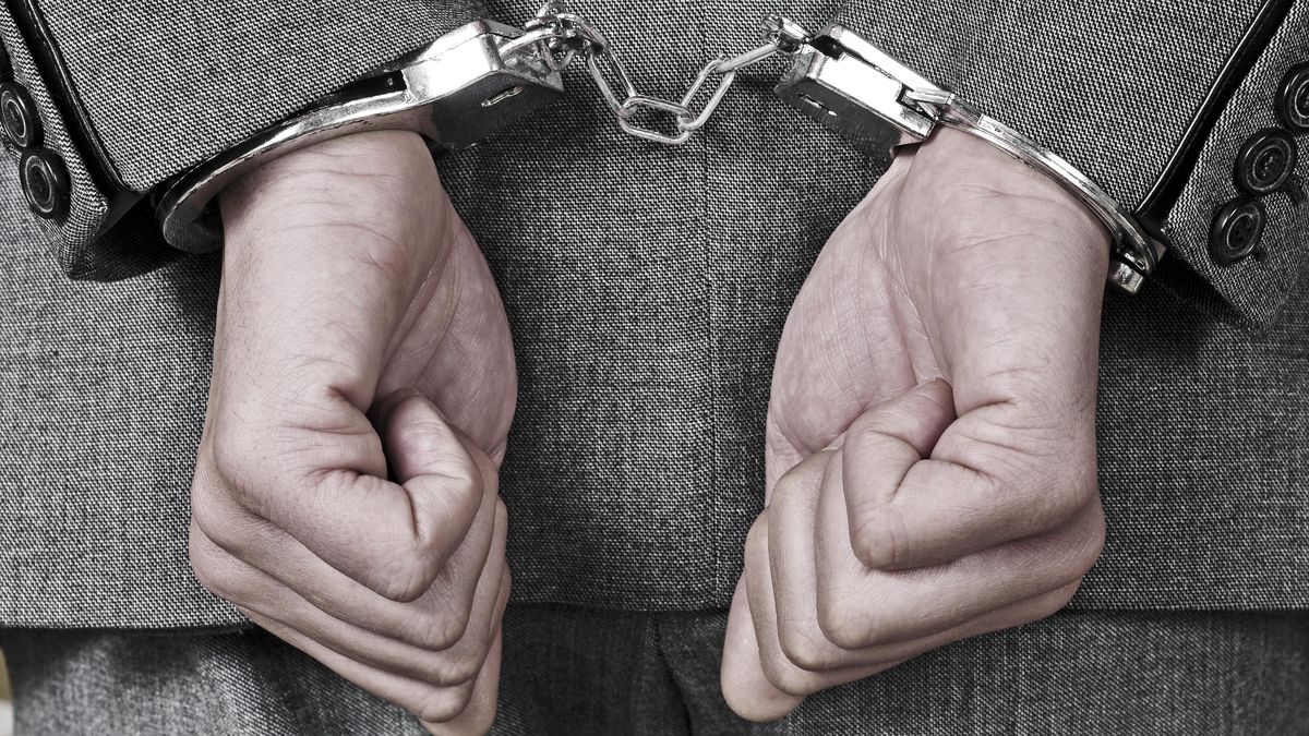Čtyři lidé čelí obžalobě z daňového podvodu za 4,8 miliardy korun