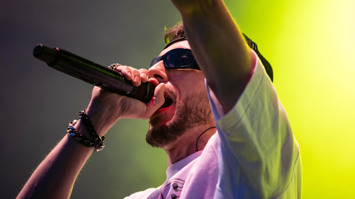Foto: Umělci koncertovali proti nenávisti. „Zapálit Klause,“ překvapil rapper