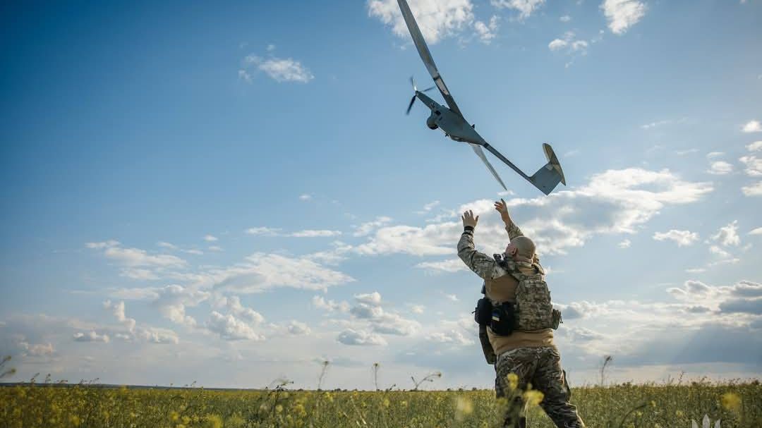 Zprávy z bojiště: Bombardování z obou stran nikdy nebylo intenzivnější