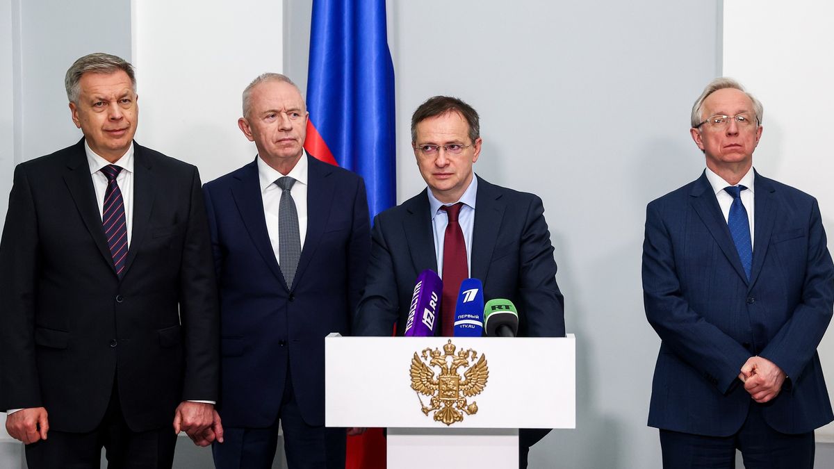 Kdo je kdo v Istanbulu: Rusko vyslalo Putinova poradce, Ukrajina špičku obrany