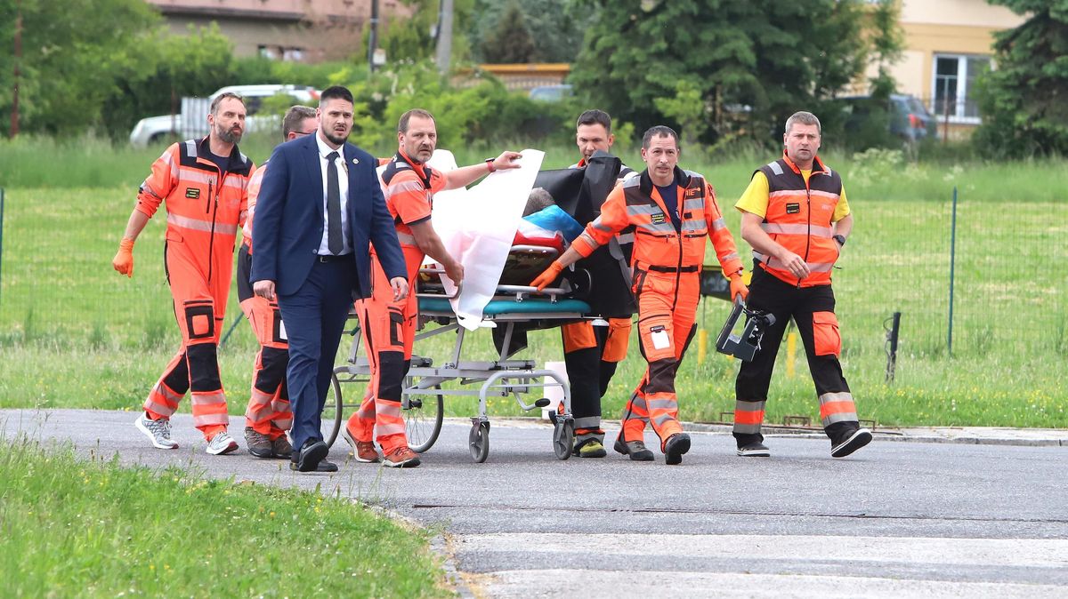 Půlka lidí mě plácá po ramenou a druhá by mě zaškrtila, říká Ficův zachránce