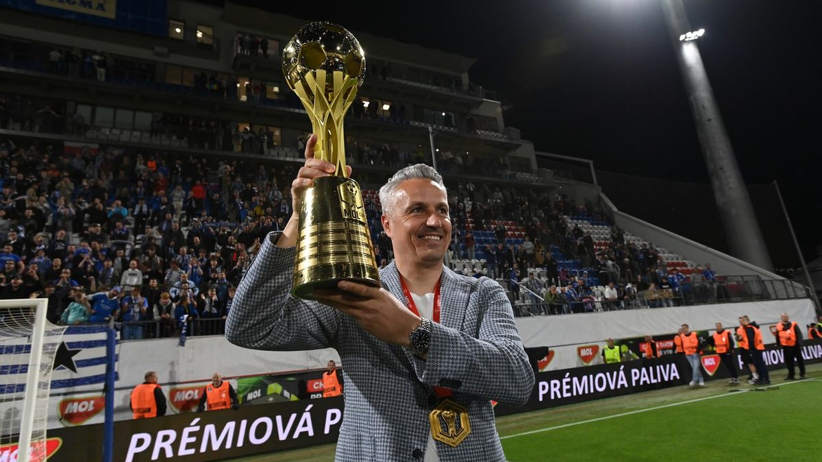 Europe-Bound: Olomouc, Slovakia & Czech Football Insights