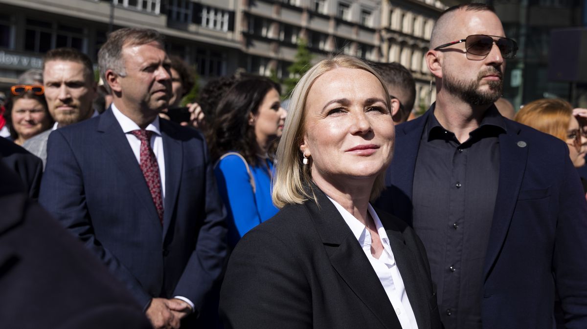 Armáda převzala kuchyni od firmy 4 Army, ta musí uhradit sankci za 35 milionů