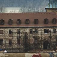 Klášter při rekonstrukci na přelomu tisíciletí.