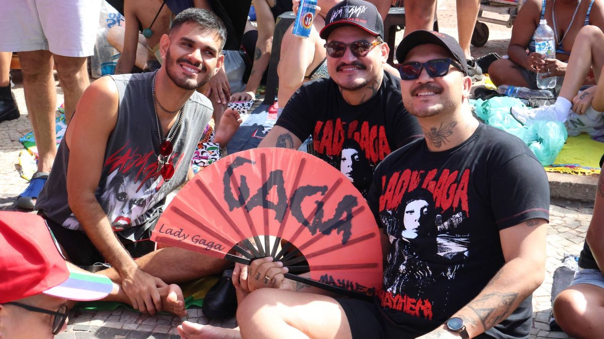 Zpěvačka Lady Gaga přilákala na pláž Copacabana 2,1 milionu lidí
