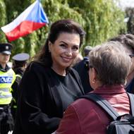 Na akci dorazila take Jana Bobošíková. „Pozvali mě, tak jsem přišla,“ řekla reportérům.