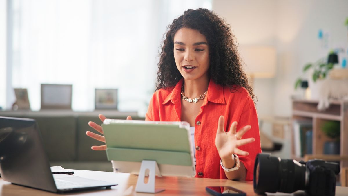 OnlyFans Creators & US Visa Bans: Influencer Impact