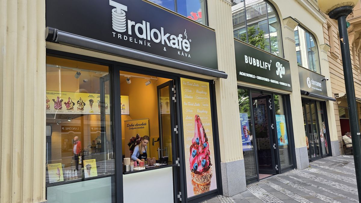 Vlastnická rošáda ve skupině kolem Trdlokafe. Odcházejí dva zachránci