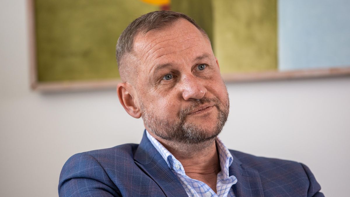 Souček odejde z České televize na konci června, doložka mu zaručí 12 platů