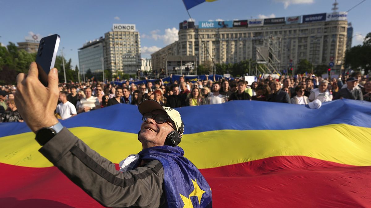 Rumunský sociolog: Populisté vracejí Evropu před francouzskou revoluci