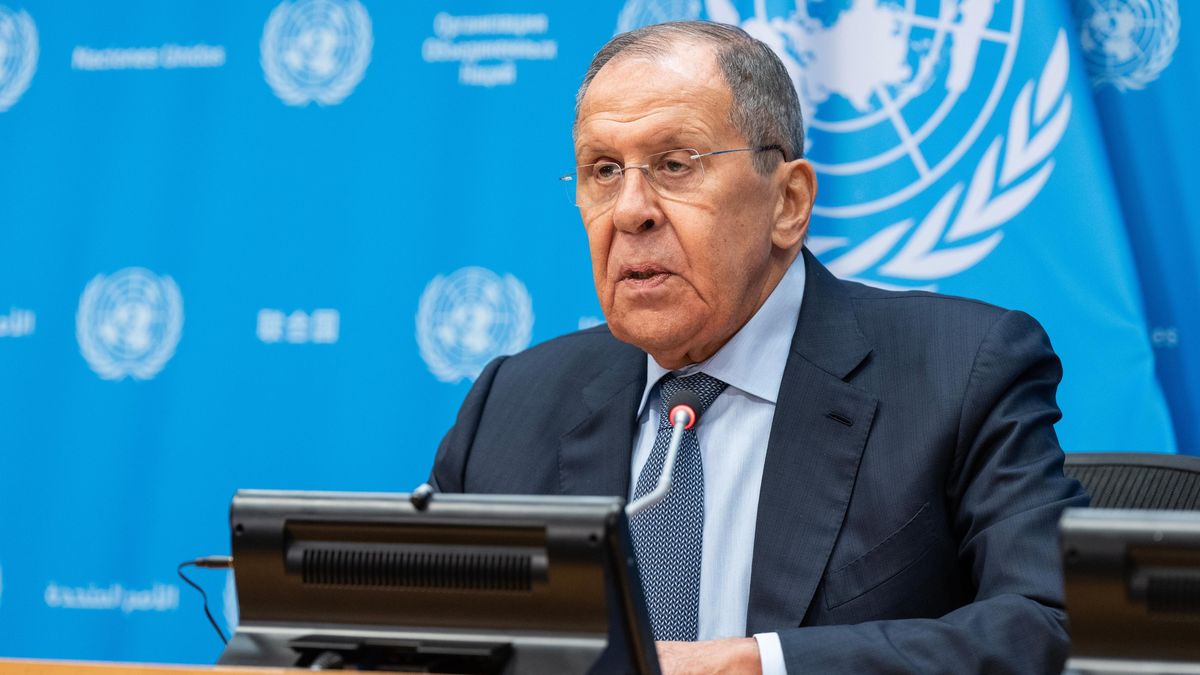 Rusko navrhlo Ukrajině další kolo přímých jednání 2. června, uvedl Lavrov