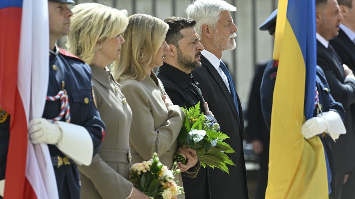 Ukrajinský prezident Zelenskyj je v Česku. Jak ho přivítal Petr Pavel