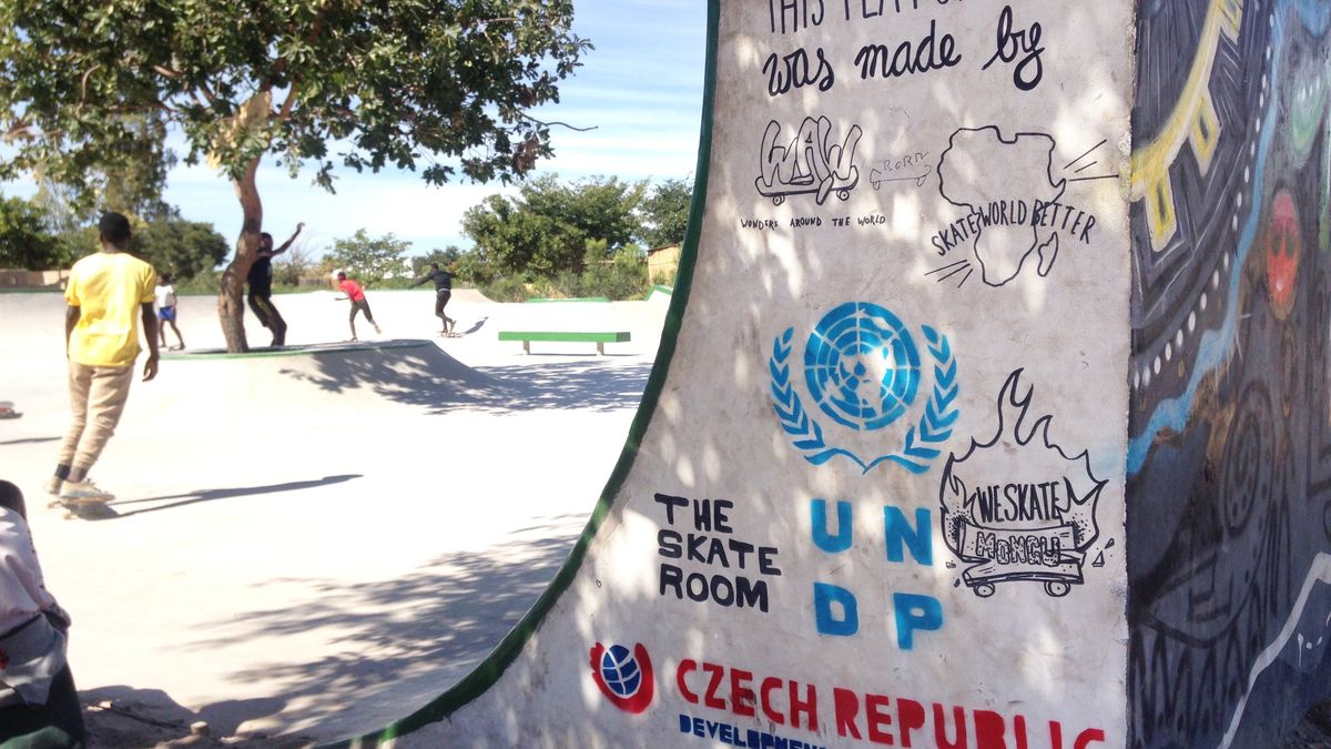 Čech staví skateparky v Africe. Fungují i jako prevence AIDS a drog