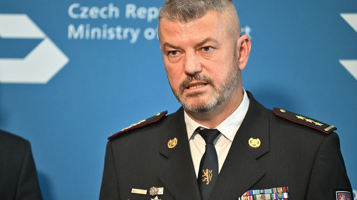 Policie musela propustit šéfa dopravních policistů, po úrazu není schopen služby