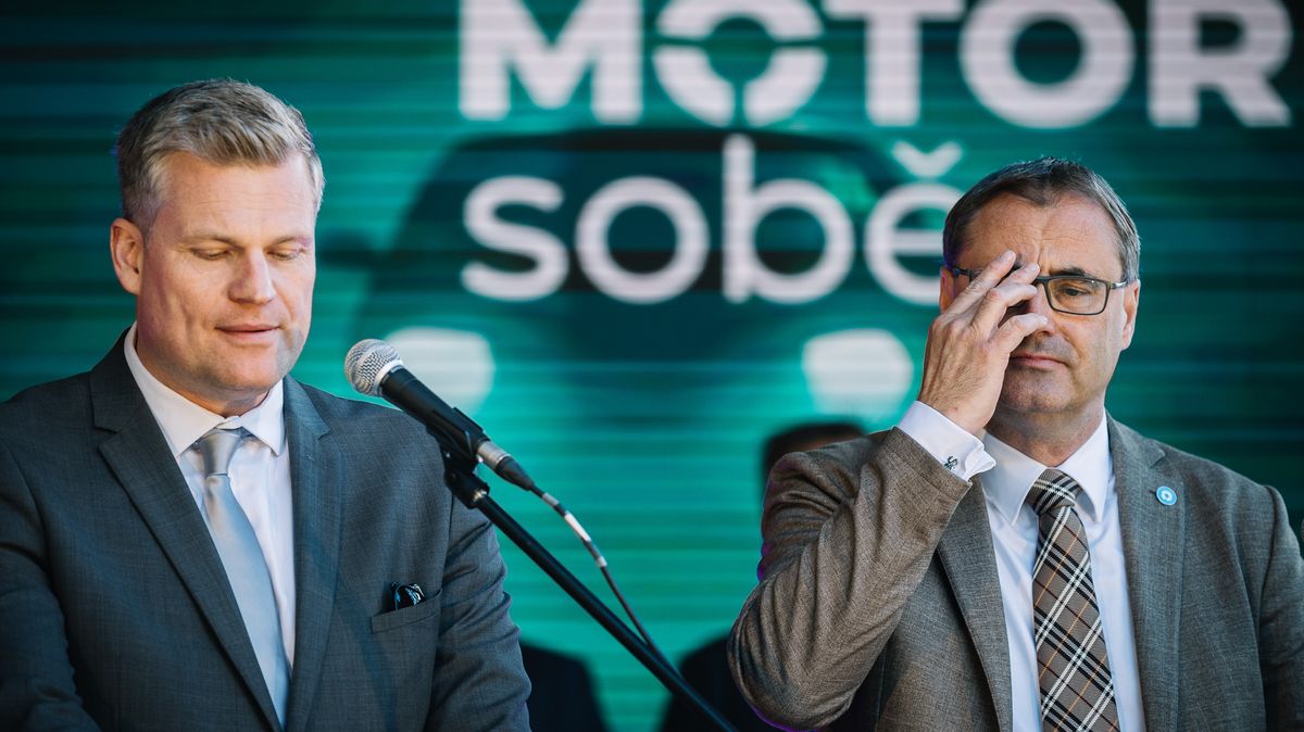 Čerstvá čísla: Piráti se vzpamatovali, Motoristé v krizi