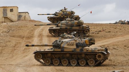 Mocný (ne)spojenec. Země s druhou největší armádou NATO stojí „někde mezi“