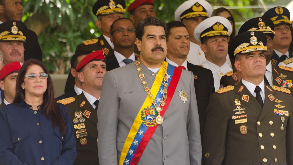 Politický komisař, kolektivizace, teror. Venezuela se mění v jihoamerický SSSR
