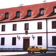 Klášter po první obnově na přelomu tisíciletí.