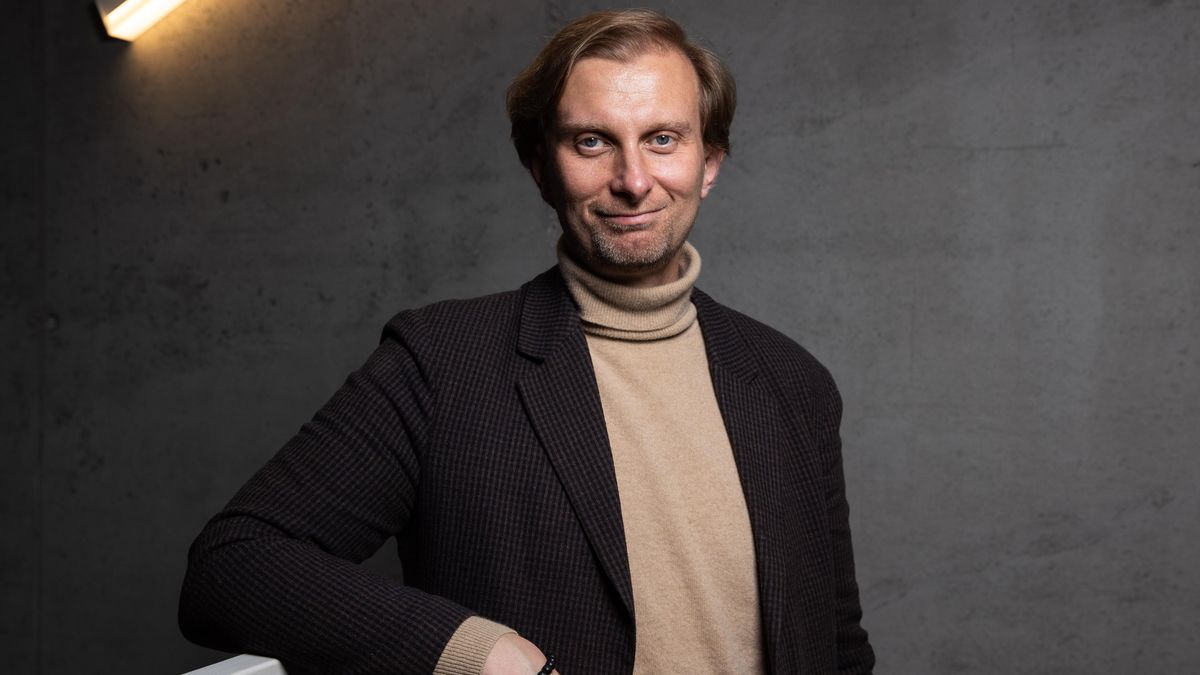 Jen dva lidi za generaci se uživí hraním na klavír, říká virtuos Ivo Kahánek