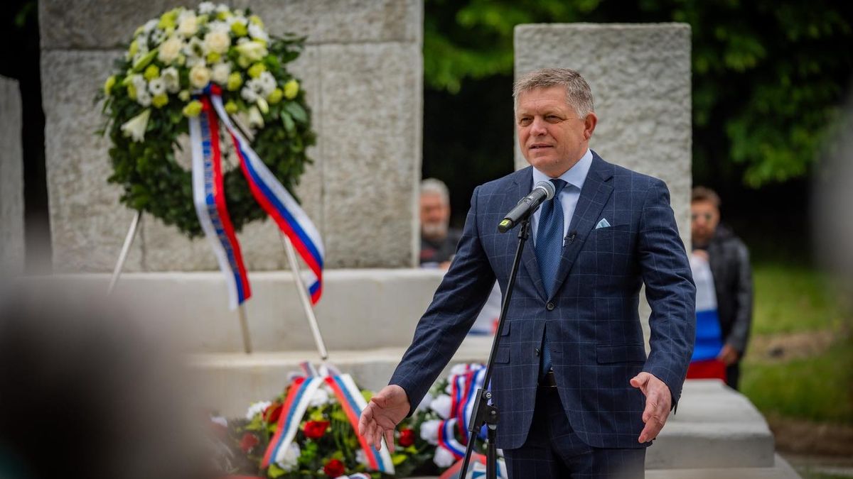 Fico v Moskvě nestihne čtvrteční program. Estonci mu přelet nepovolili