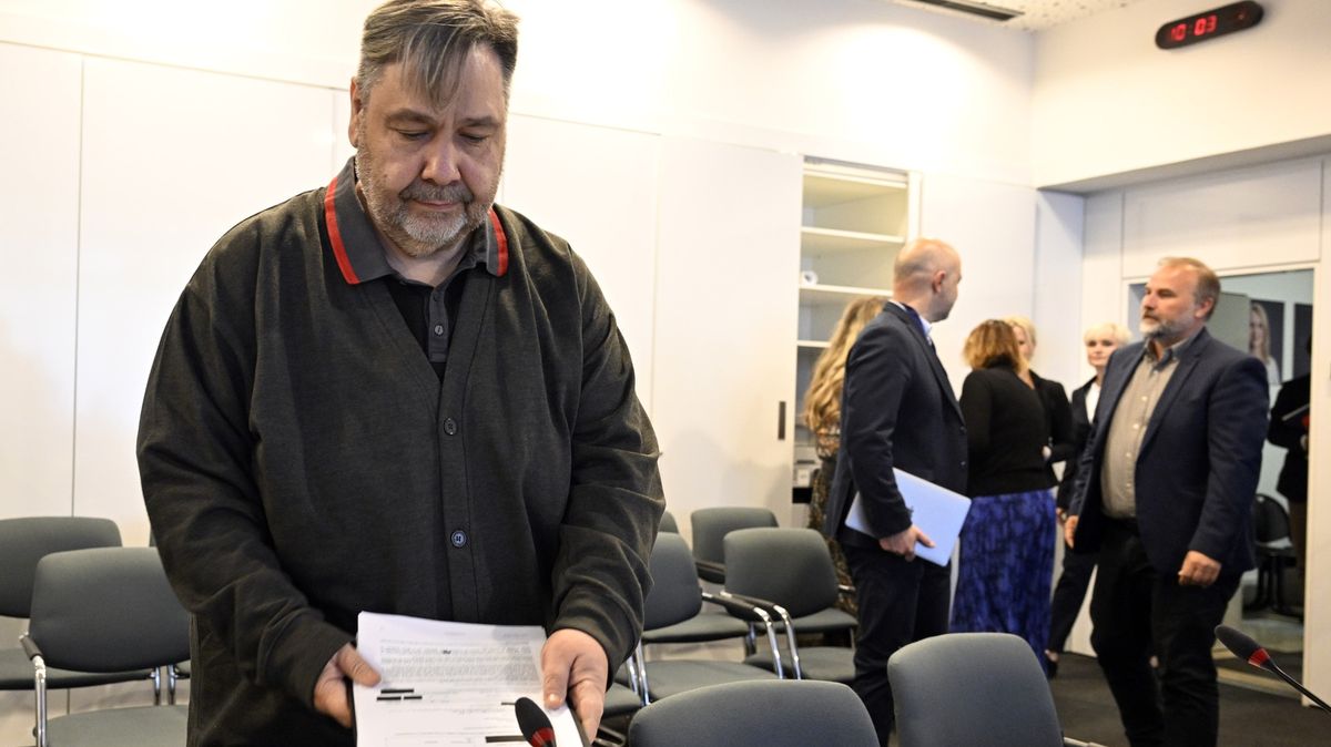 Radní ČT Veselý: Odvolat mě? Ať jsou poslanci rádi, že někdo říká pravdu