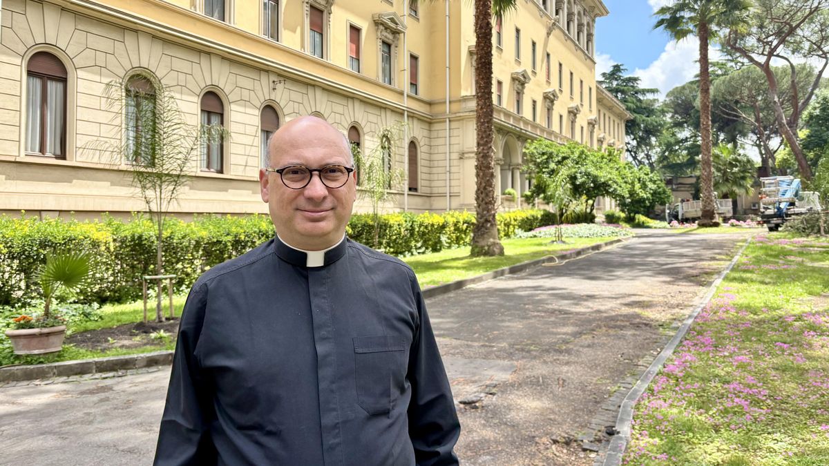 Český kněz v Římě: Papež by měl být zralý člověk, který se nebojí