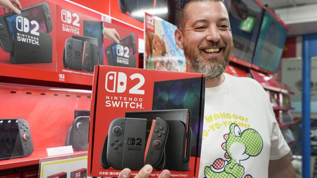Půlnoční čekání a loterie pro zájemce. Nintendo vydalo konzoli Switch 2