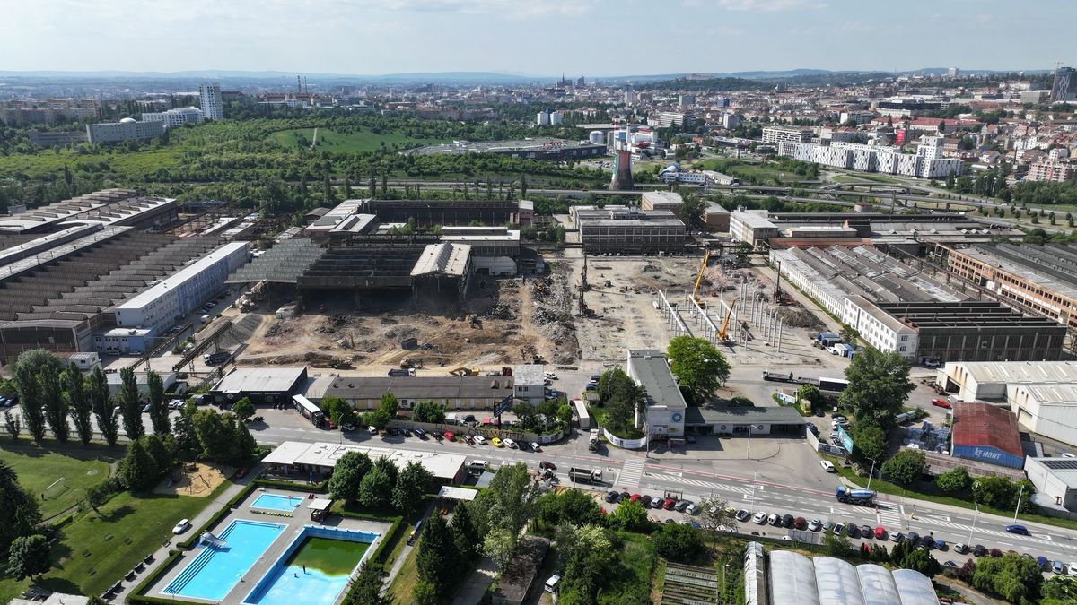 Americký výrobce mikroskopů investuje v Brně miliardy