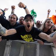 Počasí se nakonec k velké radosti přítomných zlepšilo a koncert se obešel bez deště.