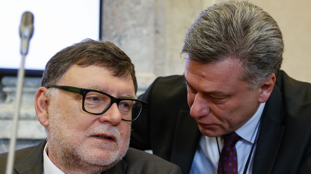 Blažek mě ve své bohorovnosti neposlechl, jsem vytočený, říká Stanjura