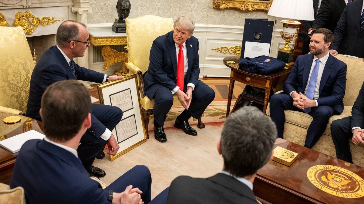Trump přivítal Merze v Bílém domě, chce hovořit o obchodu i válce na Ukrajině