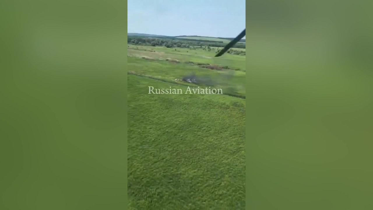 Video: Ukrajina tvrdí, že sestřelila ruský letoun a zasáhla vojenské letiště | Stream