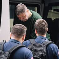 Ještě loni v létě ho soud z vazby nepustil. Jako důkaz proti němu mají vyšetřovatelé odposlechy a také videa.