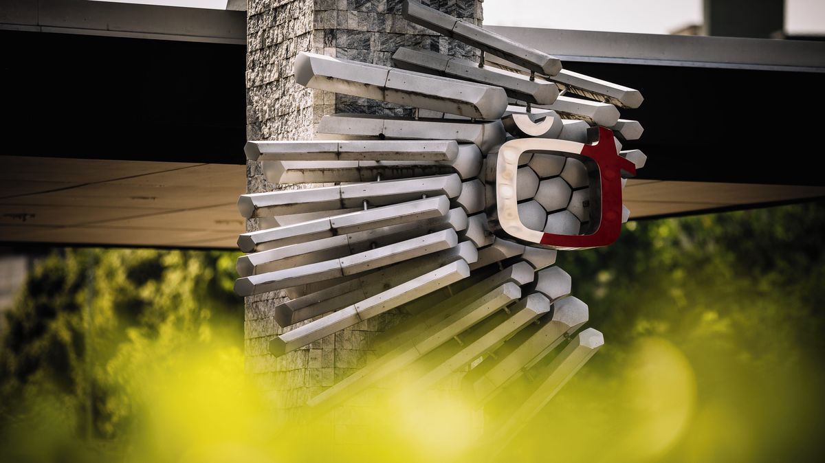 Šéf Rady ČT svolal mimořádné jednání. Změna poplatků by byla likvidační, říká