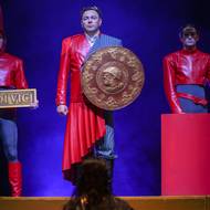 Andreas Scholl v roli Julia Caesara.