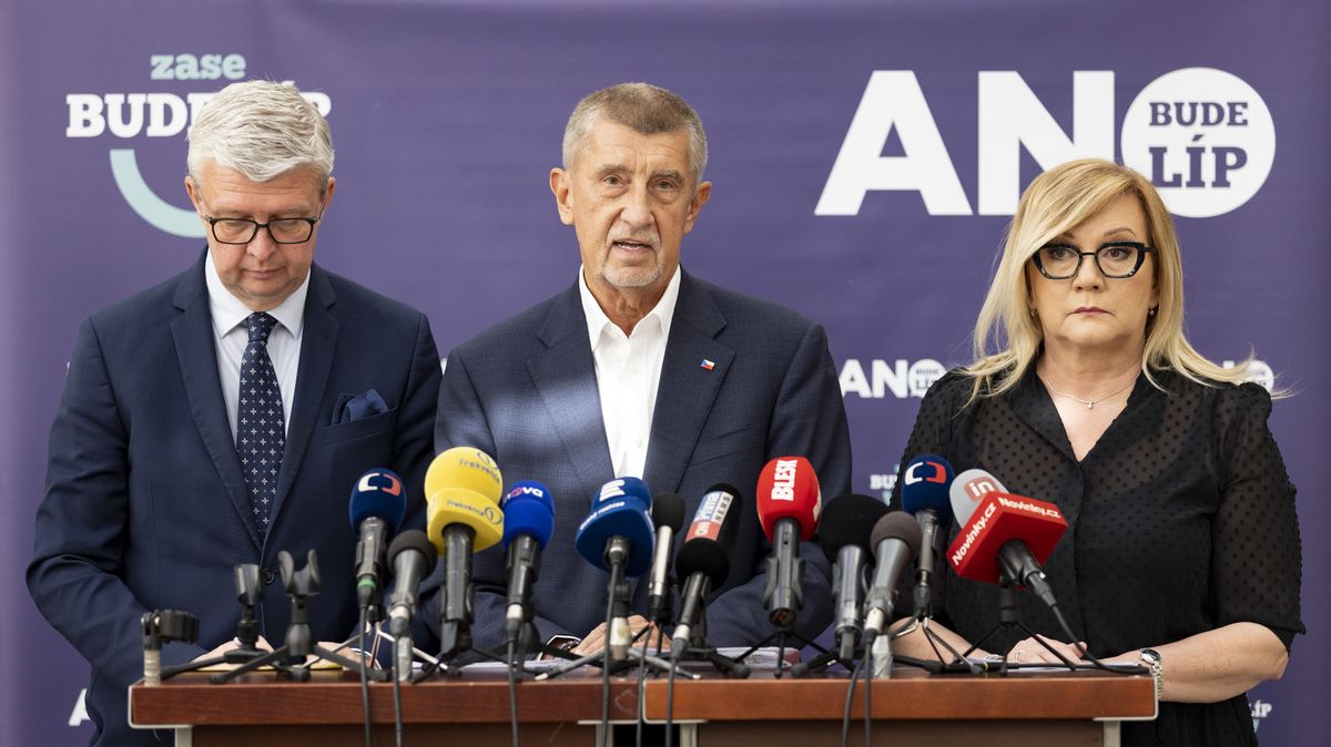 Průzkum ukázal pokles ANO. Ve volbách by dostalo méně než 30 procent