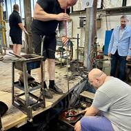 Ve sklárně plyne čas úplně jinak.