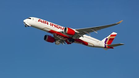 Jako na dálnici vypnout motor. Pilot popisuje zjištěnou chybu u Air India 