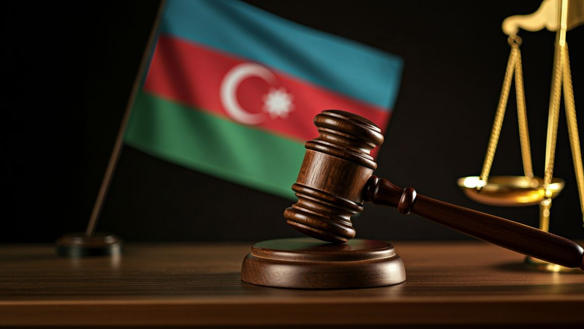 Soud v Ázerbájdžánu poslal do vězení sedm novinářů a pracovníků médií