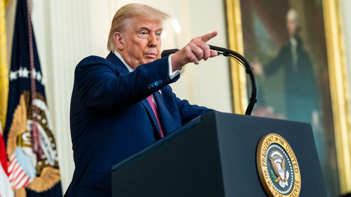 Žádná dovolená, dokud to nebude. Trump tlačí Senát k daňovému balíku